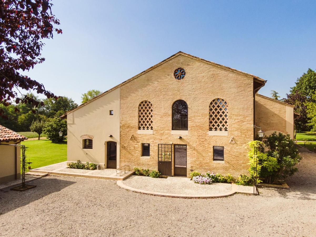 Case Zucchi Bioagriturismo Castelnuovo Fogliani ภายนอก รูปภาพ